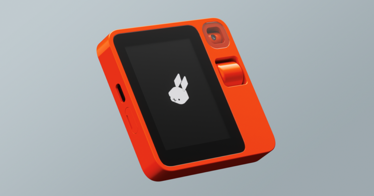 rabbit r1 USB C SIM