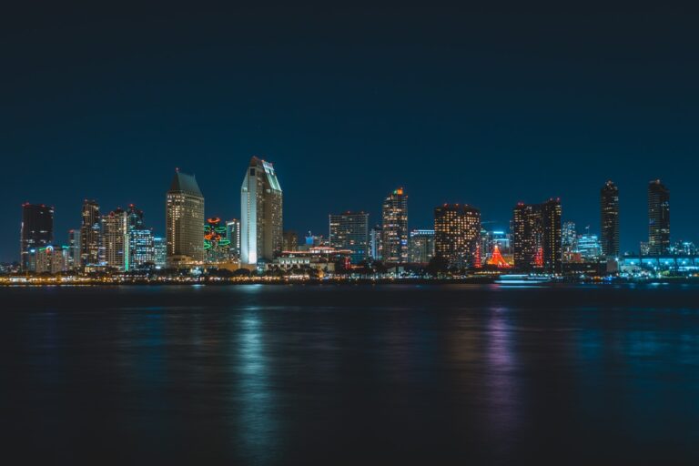 sandiegobynight unsplash