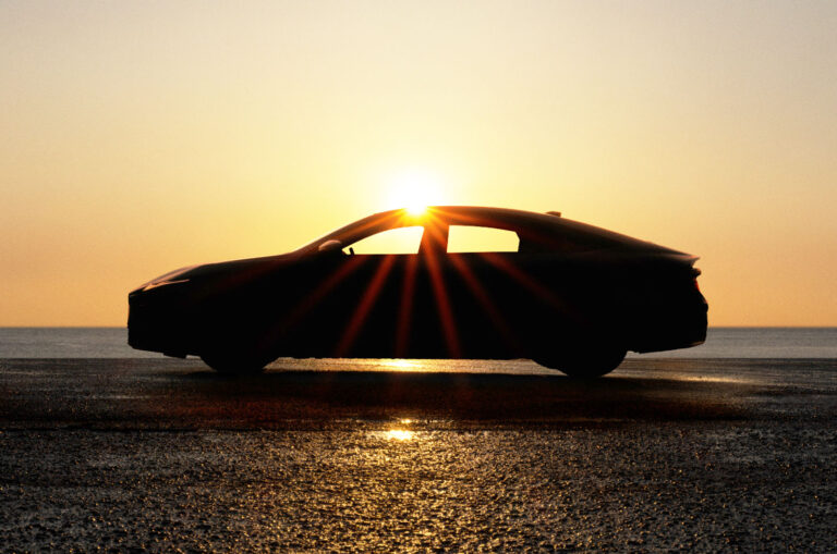 2025 lexus es saloon preview image silhouette