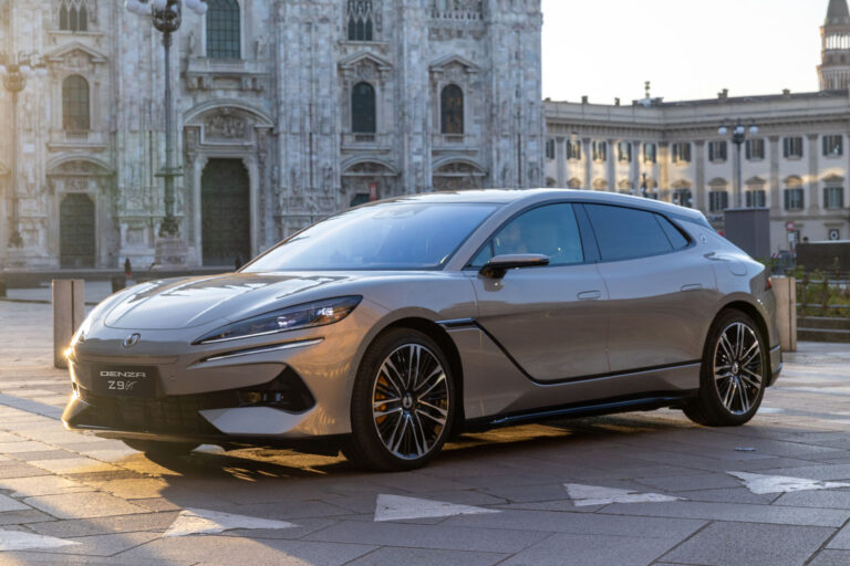 denza z9gt front quarter
