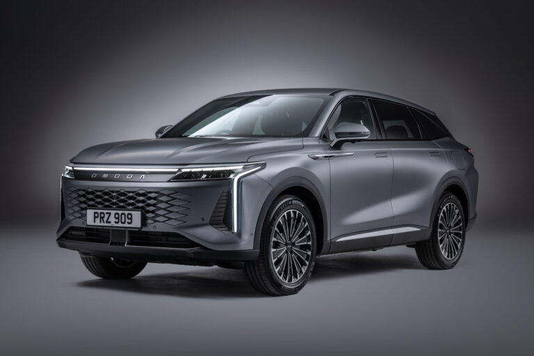 omoda 9 front quarter