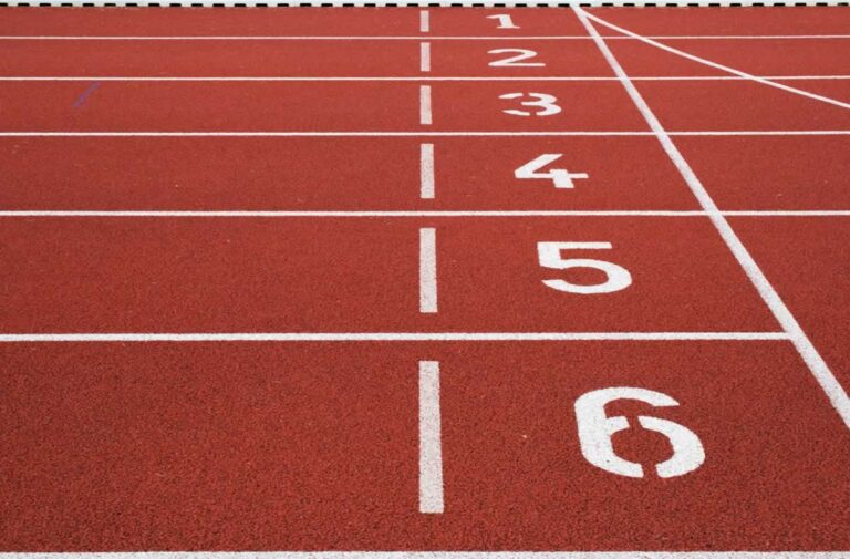 runningtrack unsplash